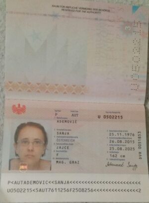 WhatsApp-Image-2022-01-03-at-4.06.59-AM.jpeg Austria Passport